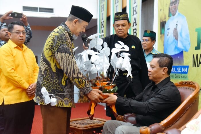 Pj Bupati Nizhamul Hadiri Halalbihalal Masyarakat Perantauan Batu Bara