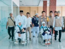 Pj Bupati Nizhamul Lepas 249 Calon Jemaah Haji Asal Batu Bara Menuju Asrama Haji Medan