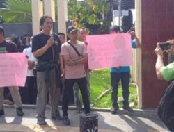 Puluhan Karyawan Pagoda Mas Demo Minta Kapoldasu Bertindak Tegas Tangkap Bos Pagoda Mas
