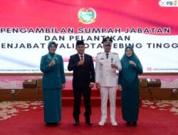 Pj Gubsu Lantik Muttaqien Jadi Pj Walikota Tebingtinggi