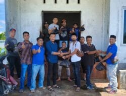 PWI Kota Langsa Bagikan Daging Kurban untuk Ratusan Wartawan
