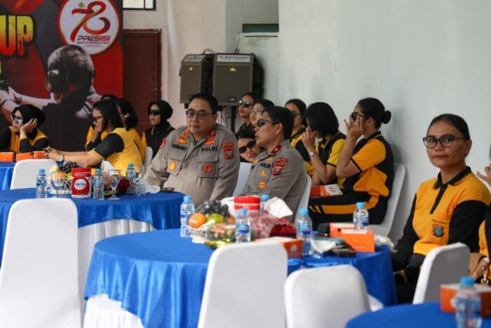 Wakapolda Sumut Buka Perlombaan Menembak Khusus Polwan