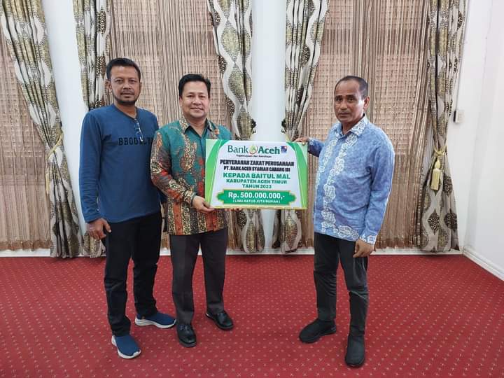 Pemkab Aceh Timur Terima Zakat dari BAS