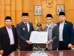 Pj Bupati Batu Bara Hadiri Rapat Paripurna DPRD Ranperda Pertanggungjawaban Pelaksanaan APBD TA 2023