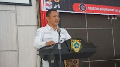 Bawaslu Pakpak Bharat Hadiri Rapat Pleno Penetapan Daftar Pemilih Sementara Oleh KPU