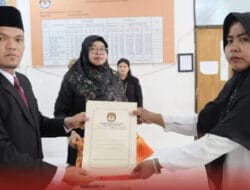 Ketua KPU Kabupaten Batu Bara Lantik PAW PPS Desa Pelanggiran