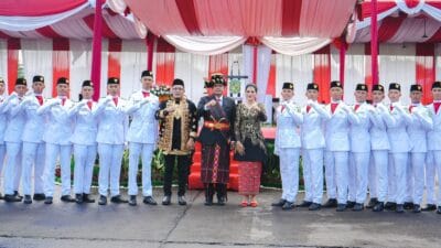 Bobby Pimpin Upacara HUT Ke-79 Kemerdekaan RI