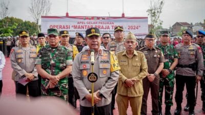 Kapolda Sumut Pimpin Apel Gelar Pasukan Operasi Mantap Praja Toba 2024