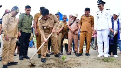 Bupati Samosir Launching Pantai Lumban Manik