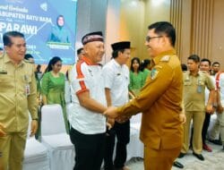 Pj Bupati Batu Bara Lepas Kontingen Pesparawi Ke-V Tingkat Provsu