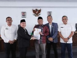 Pj Bupati Dairi Sampaikan Nota Pengantar RKU APBD dan Rancangan Prioritas dan Plafon Anggaran Sementara TA 2025