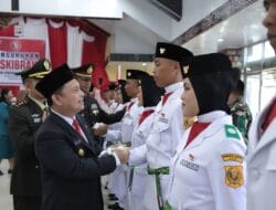 Pj Bupati Surung Charles Bantjin Kukuhkan 45 Anggota Paskibraka Kabupaten Dairi