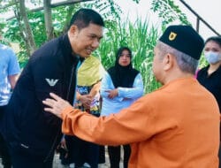 Pj Bupati Batu Bara Gotong Royong Bersama Warga di Beberapa Desa
