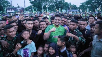 Warga Binjai Sambut Hangat Bobby di Friendly Match Silaturahmi Kolaborasi