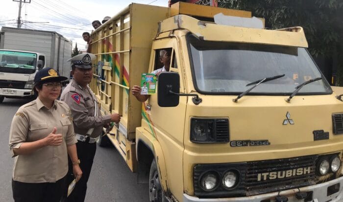 Polres Samosir Bersama Bapendasu Pangururan Gelar Razia Pajak Kendaraan Bermotor