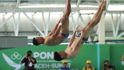 Adityo-Andriyan Rebut Emas dari Sinkronisasi Menara Putra Cabor Loncat Indah PON XXI