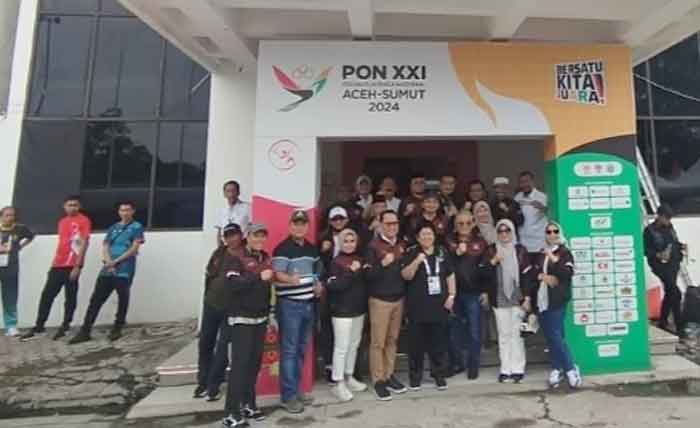 Ketua Komite III DPD RI Hasan Basri Puji Venue Bulu Tangkis PON XXI