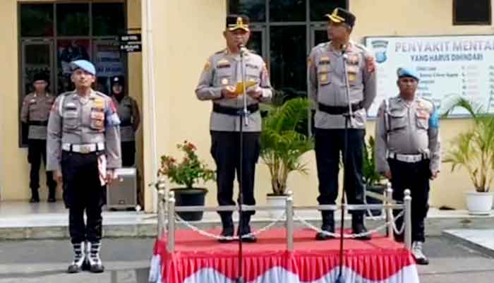 Pisah Sambut dan Farewell Parade Kapolres Labusel AKBP Maringan Simanjuntak Kepada AKBP Arfin Fachreza Berjalan Khidmat