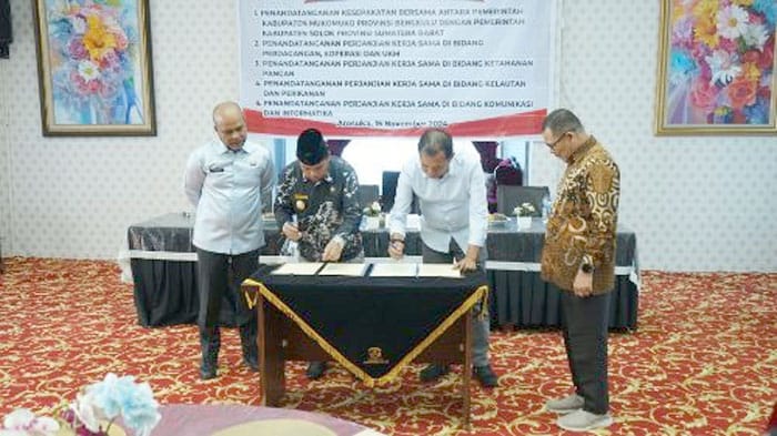 Pemkab Solok Jalin Kerjasama dengan Pemkab Mukomuko