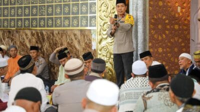 Wakapolda Sumut Salat Jumat dan Silaturahmi di Masjid Al-Munawaroh