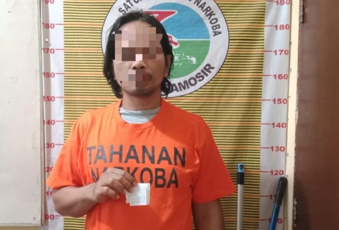 Pria Asal Desa Ambarita Diamankan Polres Samosir Diduga Berjualan Narkotika Jenis Sabu