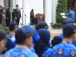 Aulia Rachman Pimpin Upacara Hari Pahlawan