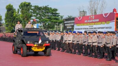 Polda Sumut Gelar Apel Pasukan Aquabike Toba 2024