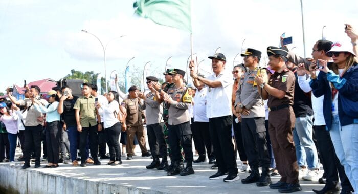 Plt Bupati Samosir Lepas Rider Menuju Pantai Sinalsal Karo