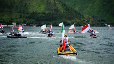 Hari Pertama Aquabike Jetski World Championship 2024 di Danau Toba Berjalan Sukses