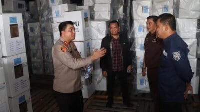 Kapolres dan Pj Bupati Tinjau Gudang KPU Batu Bara