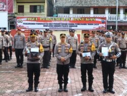 Kapolres Samosir Pimpin Pemberangkatan Personel dan BKO Polda Sumut Pengamanan TPS Pilkada 2024