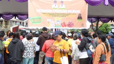 Gerakan Pangan Murah di Taman Sitolu Hae Horbo Diserbu Warga