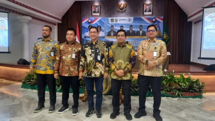 Ketua DPRD Kota Medan Buka Raker 2024 Susun Program Kerja 2025