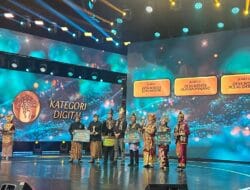 Bupati Solok Terima Penghargaan Kemenpar RI Desa Wisata Danau Diatas Alahan Panjang Raih Juara II Nasional