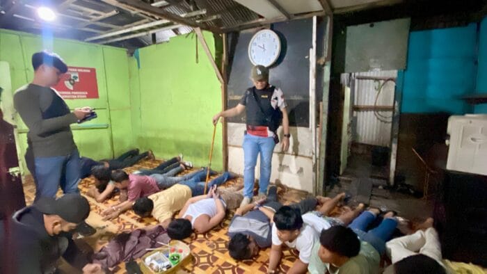 Polisi Amankan Pelaku dan Bubarkan Tawuran di Belawan