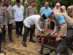 Wabup JFP Letakkan Batu Pertama Bedah Rumah Acin Bantuan Baznas