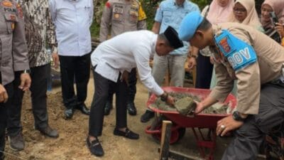 Wabup JFP Letakkan Batu Pertama Bedah Rumah Acin Bantuan Baznas
