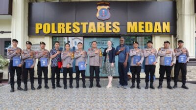 Polrestabes Medan Terima Penghargaan dari Konsul Amerika Serikat