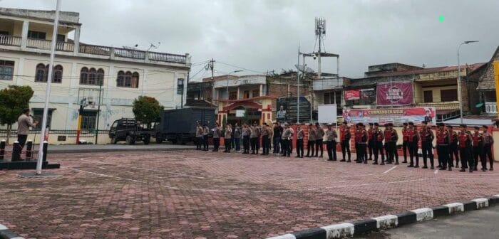 Polres Samosir Siaga Selama 24 Jam Melayani Masyarakat dan Wisatawan Jelang Tahun Baru 2025
