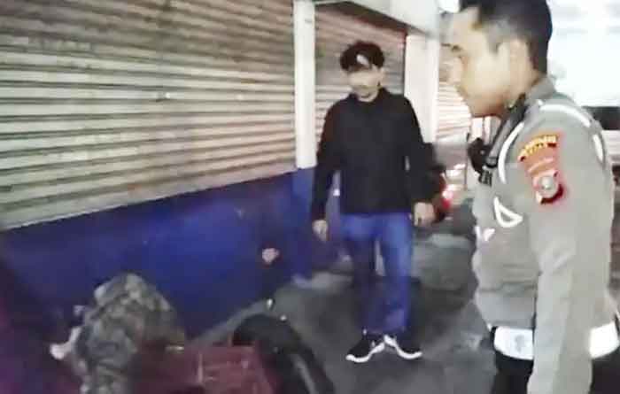 Kasat Lantas Polrestabes Medan Kompol Andika Purba SH SIK Laksanakan Berbagi Berkah