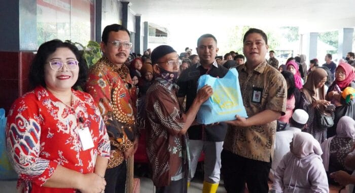 600 Paket Bansos Dibagikan Kepada Keluarga Warga Binaan Rutan Kelas I Medan