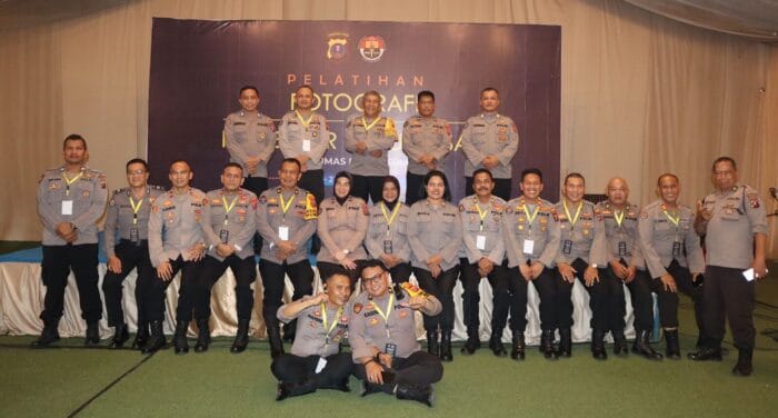 Kasi Humas Polres Samosir Ikuti Pelatihan Fotografi dan Presenter Kehumasan Polda Sumut
