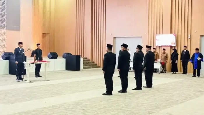 Pj Bupati Batu Bara Lantik 4 Pejabat Eselon II