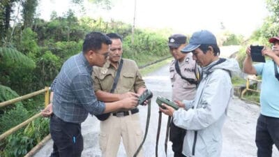 Pemkab Dairi dan BBKSDA Pasang Kamera Trap
