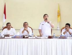 Pj Bupati Dairi Pimpin Rapat Kerja Perdana Tahun 2025