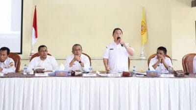 Pj Bupati Dairi Pimpin Rapat Kerja Perdana Tahun 2025
