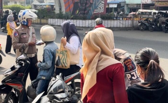Hari Ke-9 Operasi Keselamatan Toba 2025: Ribuan Giat Edukasi dan Penindakan Digencarkan untuk Lalu Lintas Lebih Aman