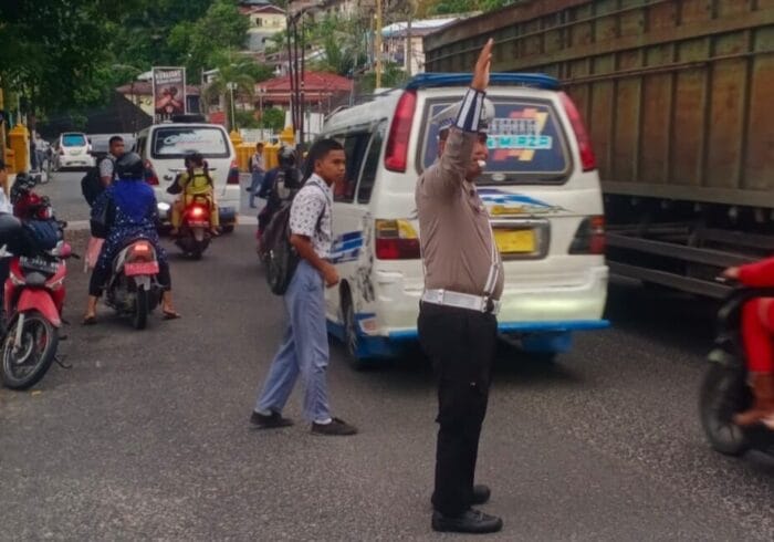 Disiplin Lalu Lintas Ditingkatkan, Hari Ke-10 Operasi Keselamatan Toba 2025 Berjalan Lancar