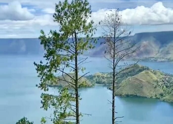 Pasang Surut Industri Pariwisata Kota Parapat