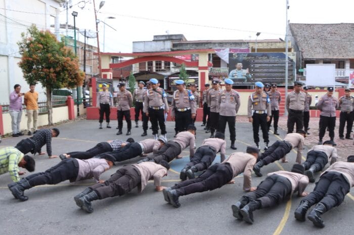 Subbid Provos Polda Sumut Tegakkan Disiplin di Polres Samosir